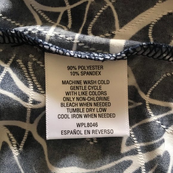 NEW Navy Floral Jacquard Shell JM Collection Plus - Picture 8 of 9